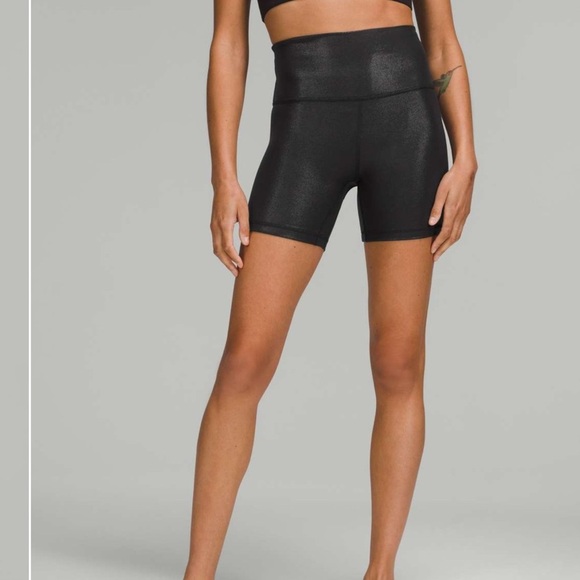 $502 Lululemon Align High-Rise Short 8”*Shine
Radiate Foil Print Black - Picture 8 of 10